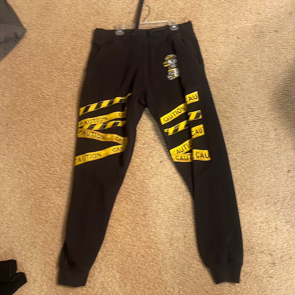 Never broke again sweat pants